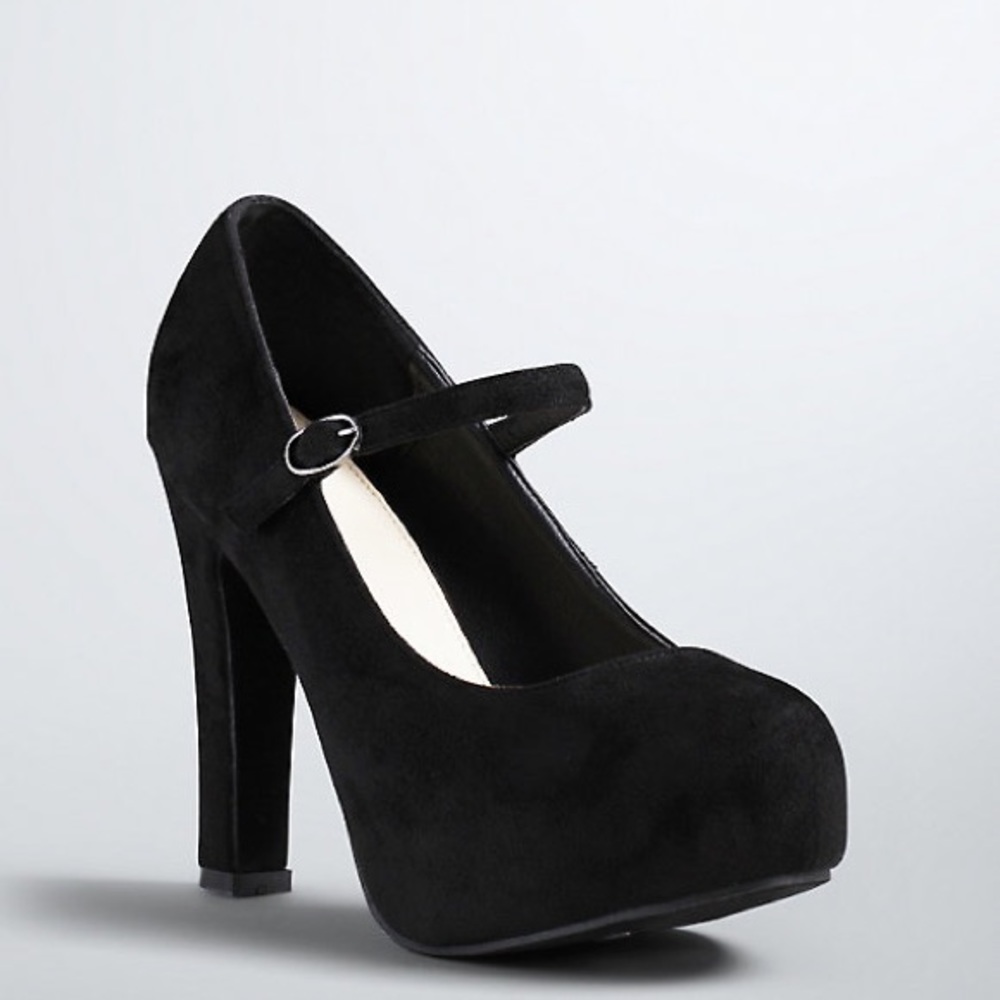 Platform Heels 👠 9W Black